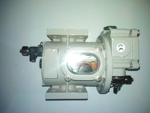 SUSPENSION CLAMP